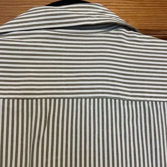 Ann Taylor Button Down Blouse - Picture 9 of 15
